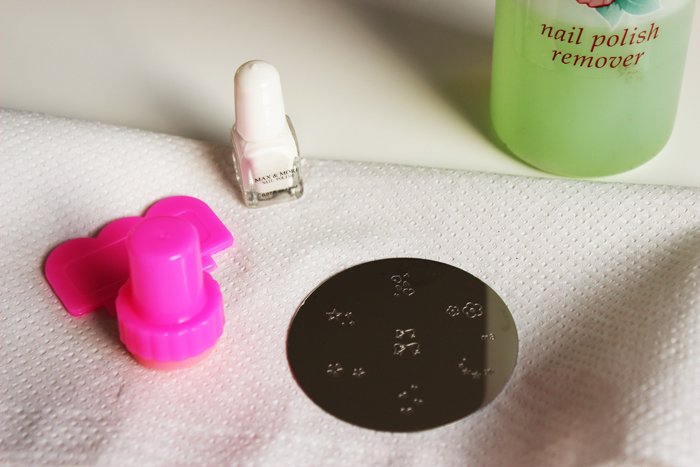 action_max_nail_art_stamp_set_what_you_need2