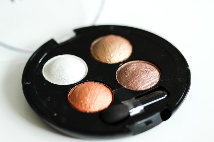 action_max_nude_cheap_baked_eyeshadow_swatch-8229
